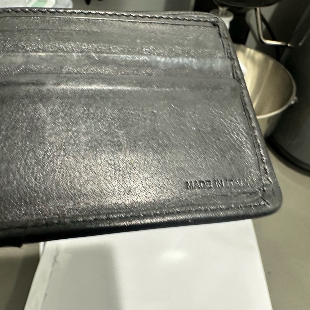 Men’s Burberry Wallet - Picture 4 of 5